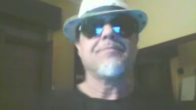 crazy1972 — cam4でウェブカムモデルオンライン