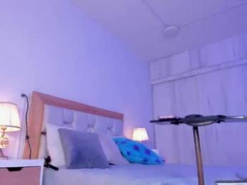 _natasha18_ — Chaturbate stream photo (Apr 2026)