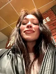 EstaVista — Stripchat stream photo (Nov 2025)