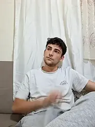 Yasinyasin7 — Stripchat stream photo (Jun 2026)
