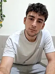 Yasinyasin7 — Stripchat stream photo (Jun 2026)