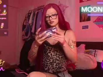 moonfiredance — Chaturbate stream photo (Jul 2026)
