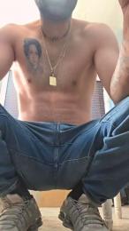 thelilbigklein — cam4でウェブカムモデルオンライン