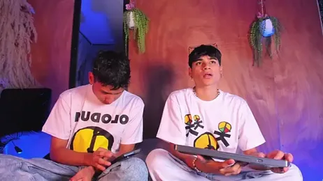 spicy_adonhis — stripchatでウェブカムモデルオンライン