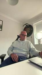 hornyhants1 — Cam4 stream photo (Mar 2026)