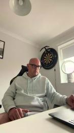 hornyhants1 — Cam4 stream photo (Mar 2026)