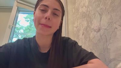 AdrianaPfluger — Cam4 stream photo (Jun 2026)
