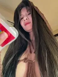 Xiaozuzongo1 — Stripchat stream photo (Jun 2026)