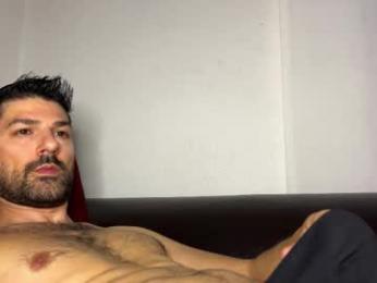 sexfriendch — chaturbateでウェブカムモデルオンライン