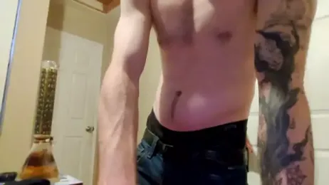 Huntzg23 — Stripchat stream photo (Mar 2026)