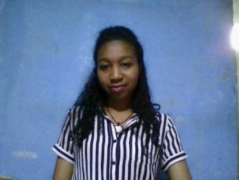 diniah22 — bongacams