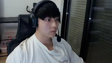 Tkcqcc — Stripchat stream photo (Feb 2026)