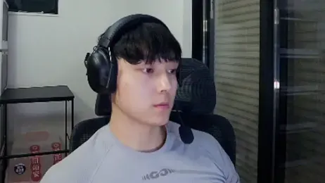 Tkcqcc — Stripchat stream photo (Mar 2026)