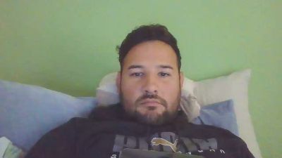 chicomal32 — Cam4 stream photo (Mar 2026)