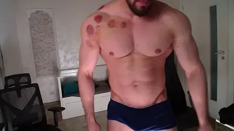 IvanHydee — stripchatでウェブカムモデルオンライン