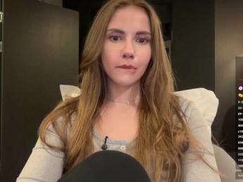 VikkiExtraCheese — bongacams