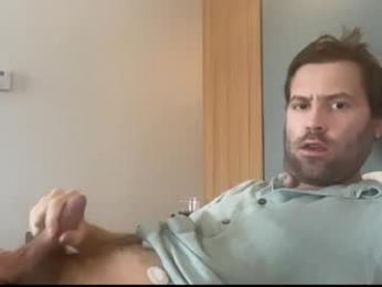 mbnc — Chaturbate stream photo (Apr 2026)