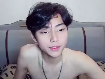 XX-XIUXIU — Stripchat stream photo (Mar 2026)