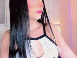 emmajonees — Camsoda stream photo (Mar 2026)