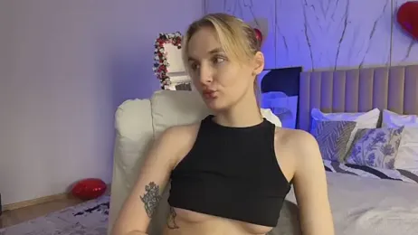 _Vikky_Moon_ — Stripchat stream photo (Apr 2026)