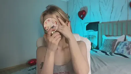 _Vikky_Moon_ — Stripchat stream photo (Apr 2026)