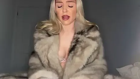 lolableux — Stripchat stream photo (Feb 2026)