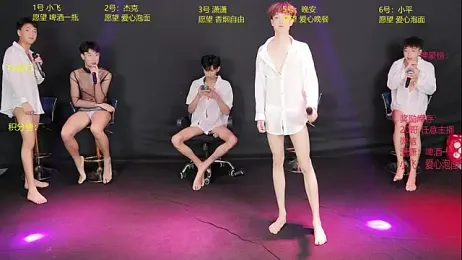 Ahandsomeboy-005 — Stripchat stream photo (Apr 2026)