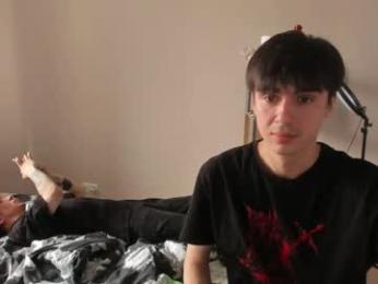 stralght_twinks — chaturbateでウェブカムモデルオンライン