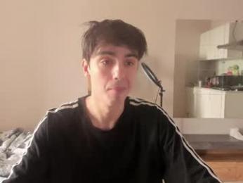 stralght_twinks — chaturbateでウェブカムモデルオンライン