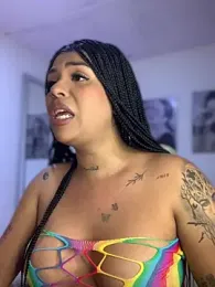 tinalove7 — Stripchat stream photo (Aug 2026)