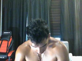 King Raul — Flirt4free stream photo (Apr 2026)