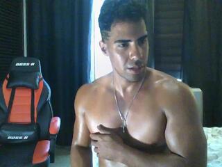 King Raul — Flirt4free stream photo (Apr 2026)