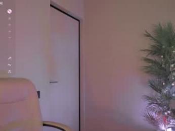mia_milagros — Chaturbate stream photo (Jun 2026)