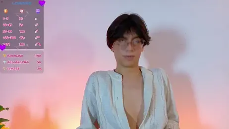 lui_x_dust — Stripchat stream photo (Apr 2026)