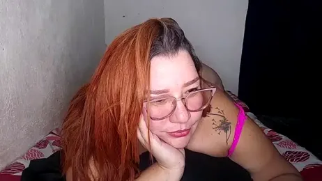 adhara-daaal — Stripchat stream photo (Dec 2025)