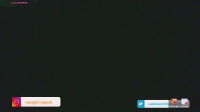 Lauratonynapoli — Cam4 stream photo (Apr 2026)