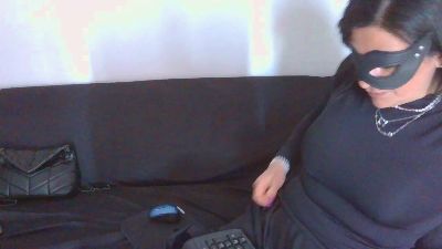 Lauratonynapoli — Cam4 stream photo (Apr 2026)