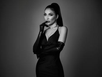 ElliaRussell — Livejasmin stream photo (Apr 2025)