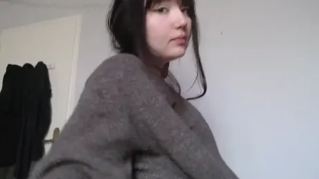 Lynylou — Stripchat stream photo (Mar 2026)