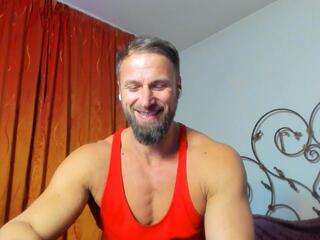 Romario H — flirt4freeでウェブカムモデルオンライン