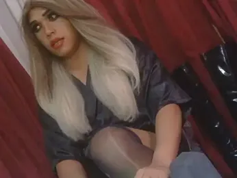 akelah21 — Stripchat stream photo (Jul 2026)
