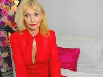 CrystalPretty — Bongacams stream photo (Mar 2026)