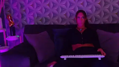 MinasVibe — stripchatでウェブカムモデルオンライン