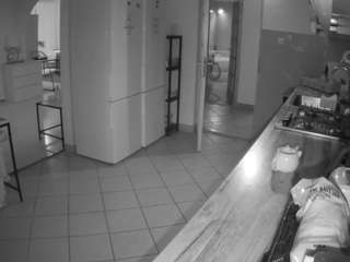voyeurcam-julmodels-kitchen — camsoda
