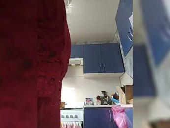 Alena61 — bongacamsでウェブカムモデルオンライン