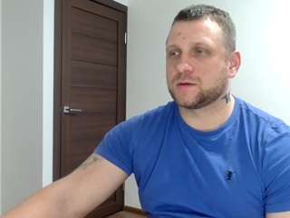 b-l-o-n-d — camsoda