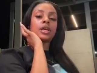 carmensindiego — camsodaでウェブカムモデルオンライン