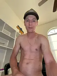 Badstepson33 — Stripchat stream photo (Apr 2026)