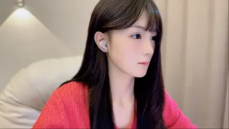LH7 — Stripchat stream photo (Nov 2025)
