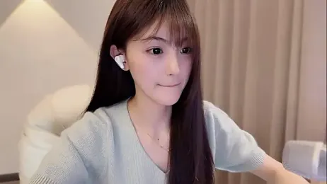 LH7 — Stripchat stream photo (Mar 2026)